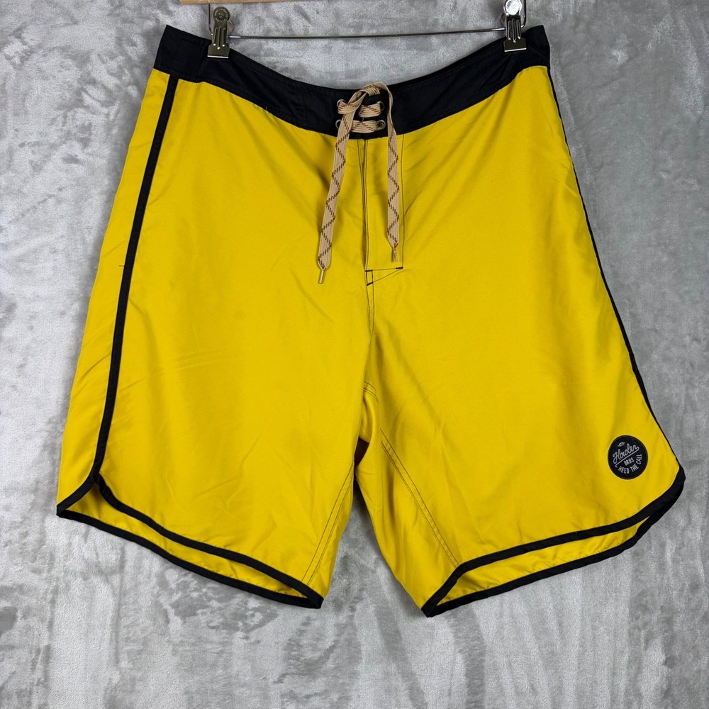 Howler Brothers Board Shorts Size 36 Swim Trunks Yellow Mens Beach Surf Austin